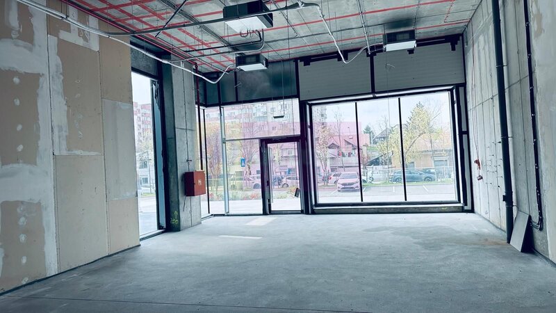 Spatiu comercial imobil nou Sebastian- Razoare.